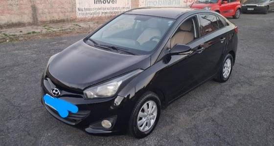 HYUNDAI HB20S 1.6 COMFORT PLUS 16V FLEX 4P AUTOMÁTICO